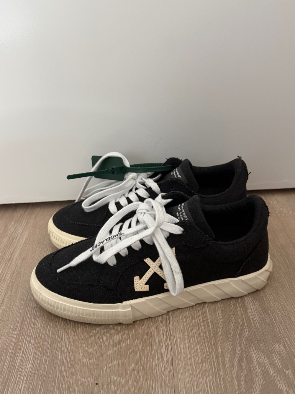 Off-White Black & White Canvas Low Vulcanized Sneakers